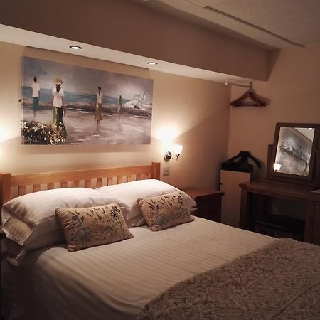 Crown Hotel Corwen Zewnętrze zdjęcie