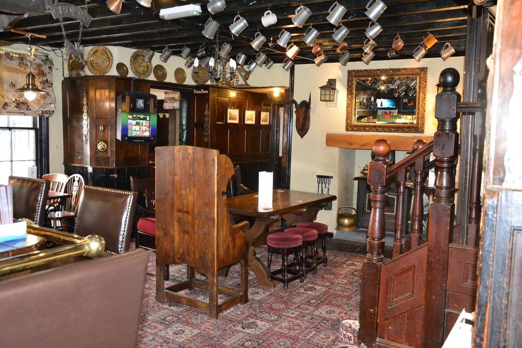 Crown Hotel Corwen Zewnętrze zdjęcie